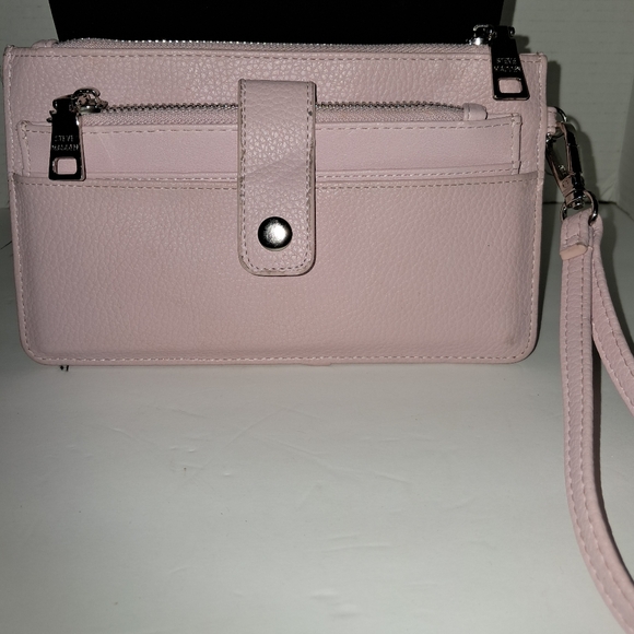 Steve Madden Blush Wristlet Wallet - Picture 1 of 6